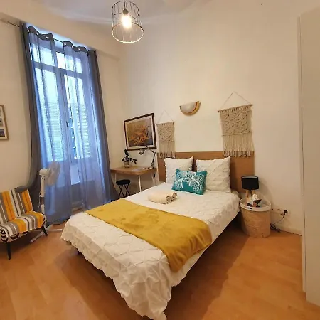 3 Gem In Old Town Apartment